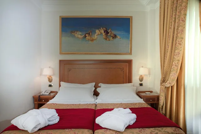 غرفة بسرير مزدوج أو سريرين منفصلين، Pinewood Hotel Rome 1/5