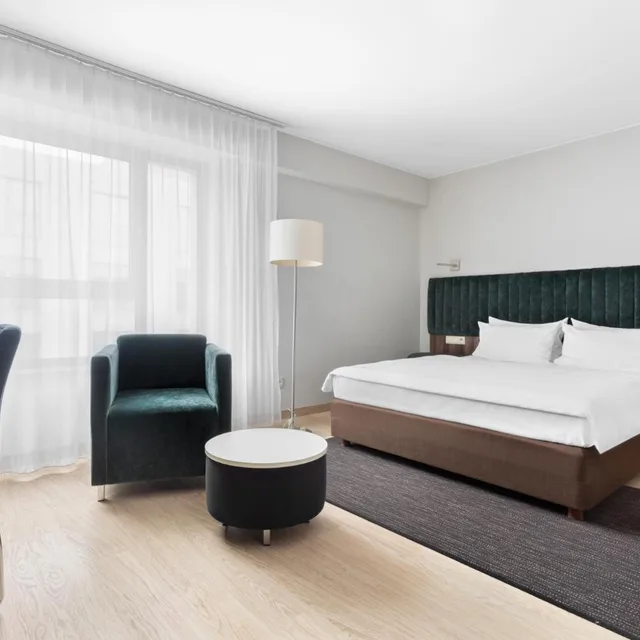 غرفة بسرير كينج، HOTEL MODERNO 1/2
