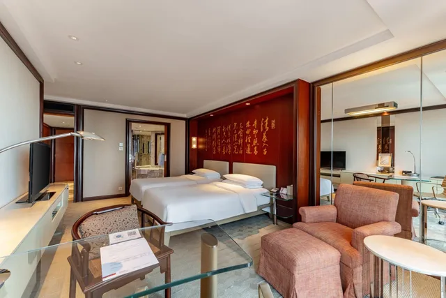 غرفة بسريرين كوين، GRAND HYATT SHANGHAI 1/3