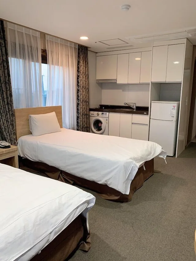 غرفة قياسية بسريرين منفصلين، Dream Jeju Hotel 2/8