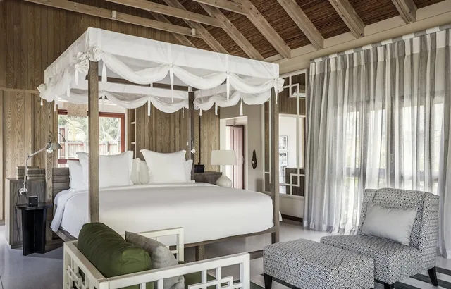 Beach, Bungalow, King Bed، FOUR SEASONS RESORT SEYCHELLES AT DESROCHES ISLAND 1/2