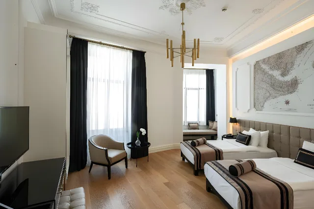 Deluxe, 2 Double Beds, Taksim Square View، Akka Lush Hotel 1/1