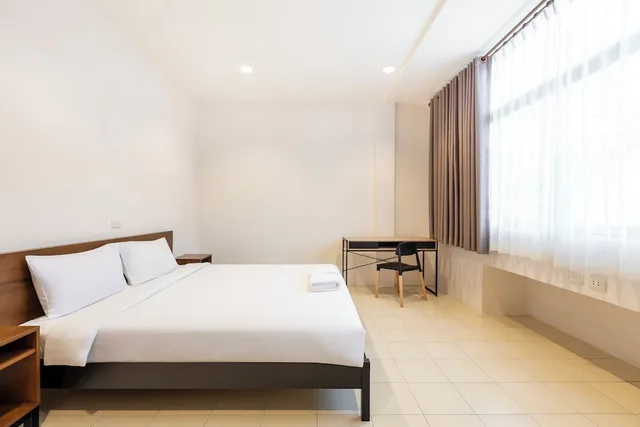 2 Bedrooms, Family, House, 2 King Beds, Pool Side، Teja Hotel Bangkok at Nana 2/3