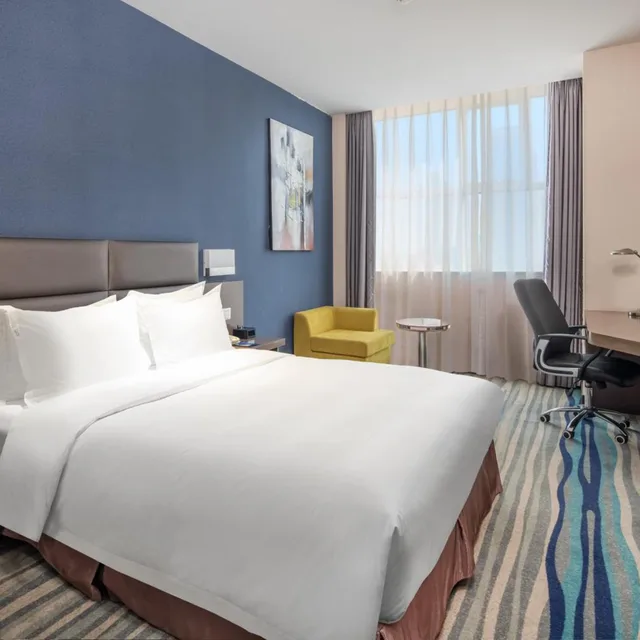 غرفة قياسية بسرير كوين بإطلالة، Holiday Inn Express SHENYANG NORTH STATION 1/9
