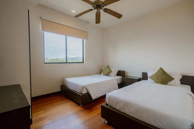 2 Bedrooms, Spa, Suite, King and Twin Beds, Sea View، Borneo Beach Villas 4/6