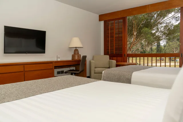 غرفة قياسية رباعية بسريرين منفصلين، Estelar Paipa Hotel Spa Centro de Convenciones 4/6