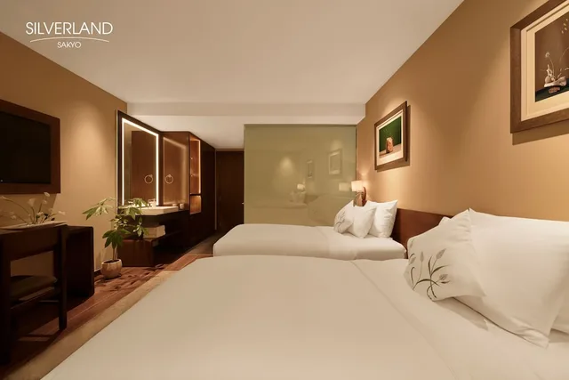 Serene, Standard, Twin Beds, No Window، Silverland Sakyo Hotel 2/10