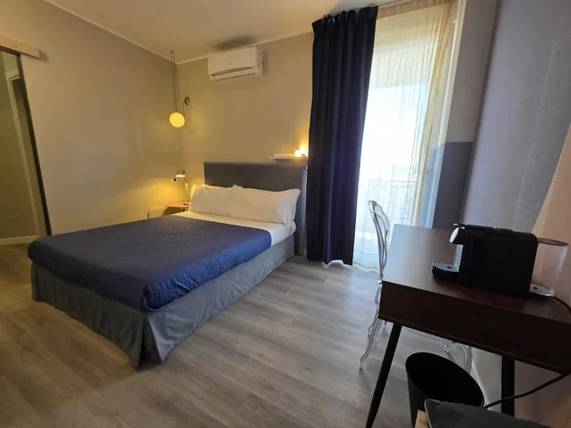 Classic, Town House, Double Bed، Myhomeblu 2/10