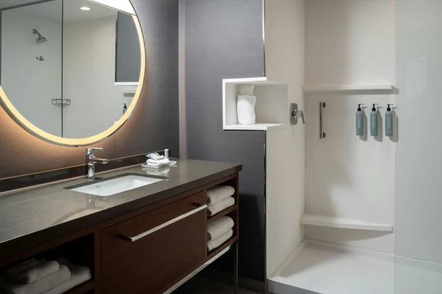 غرفة، Courtyard by Marriott Cleveland TN 6/8
