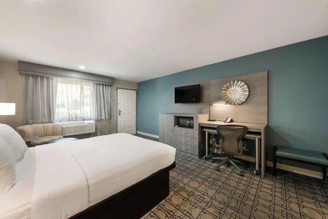غرفة بسرير كوين، Best Western Big Country Inn 1/9