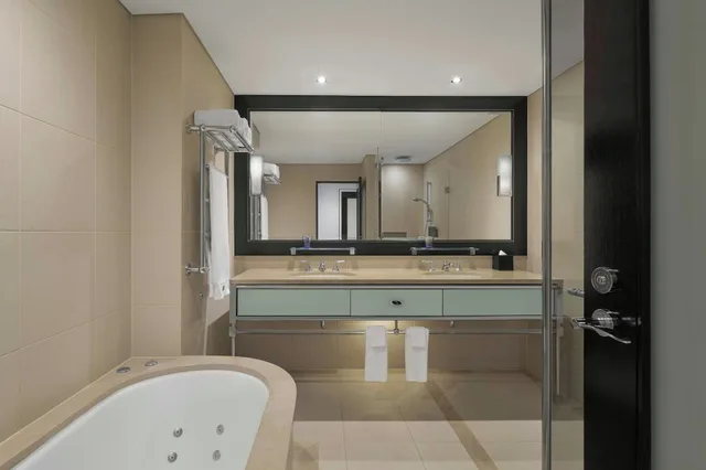 1 Bedroom, Regent, Suite, City View، Westin Melbourne 2/3