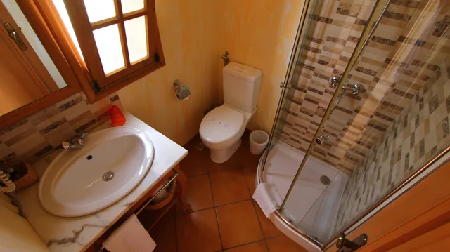 Fogo, Double or Twin Bed، Kiras Boutique Hotel 2/2