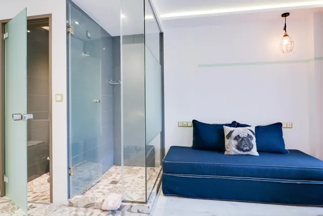 غرفة عائلية بشرفة، Blue Bottle Hotel 3/4