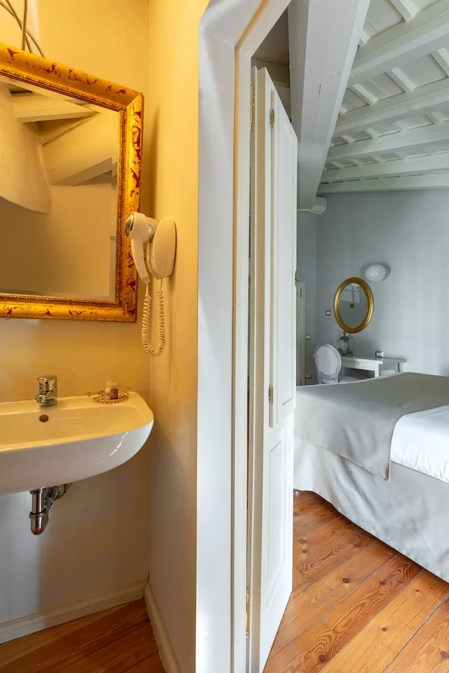 Classic, Single, Double Bed, Hotel Palazzo Novello 6/6