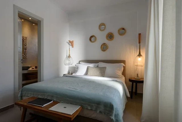 3 Bedrooms, Luxury, Villa, 3 Queen Beds, Pool Side, 2 Sofa, Private Pool، Samsara - Santorini Luxury Retreat 2/6