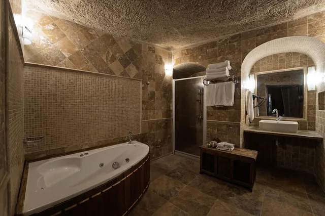 Cave, Suite, Quadruple, Queen and Twin Beds، Grand Cave Suites 5/9