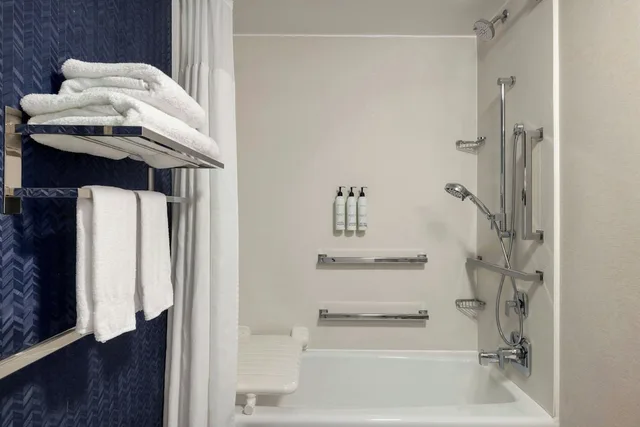 غرفة قياسية بسريرين كوين لذوي الإعاقة، Fairfield Inn & Suites by Marriott Memphis Olive Branch 8/8