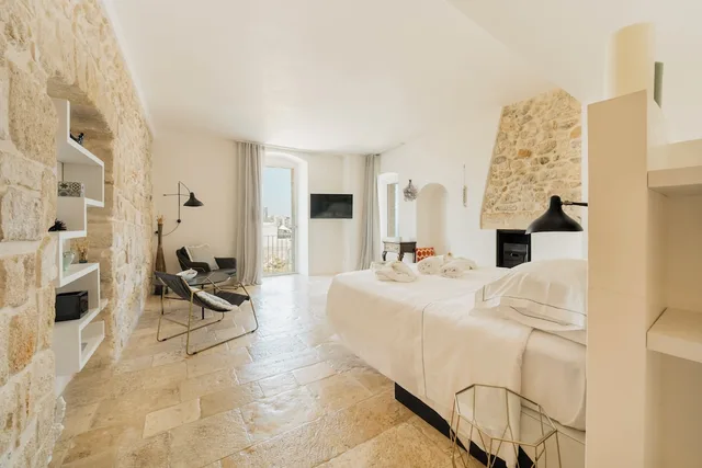 Deluxe, Suite, King Bed, Ocean Front, Balcony، Antico Mondo 5/10