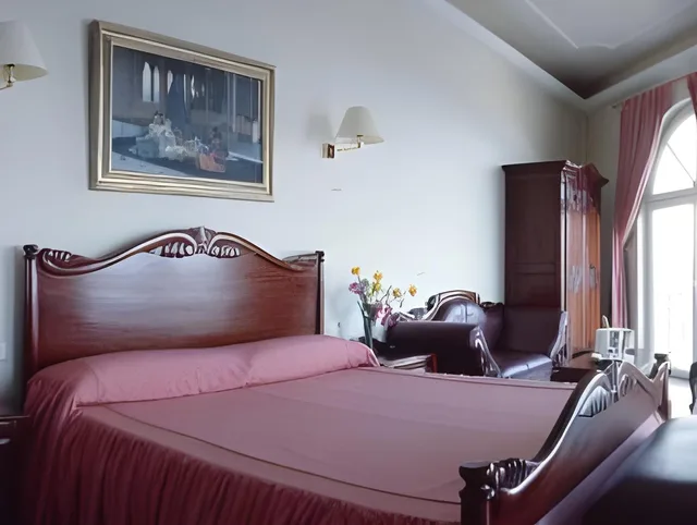 غرفة سوبيريور بسرير كوين بإطلالة على البحر، GRAND HOTEL PALLADIUM 3/3