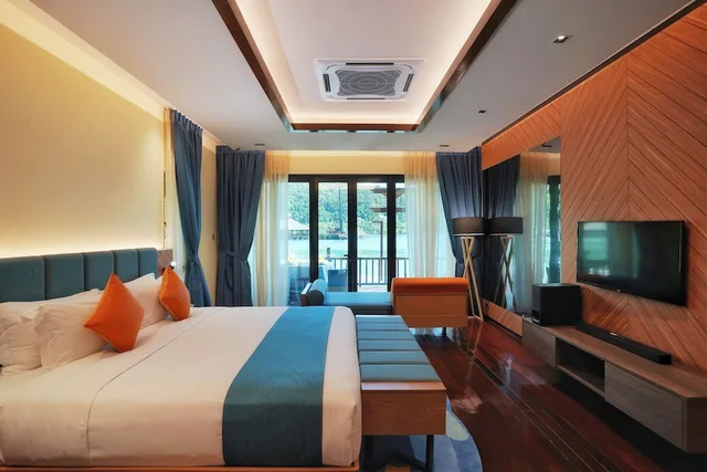 Ocean Villa, King Bed، Gayana Marine Resort 1/4
