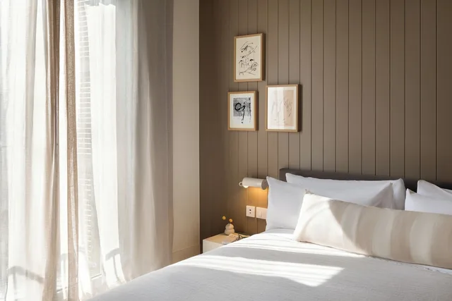 Design, Queen Bed, Balcony، Hotel Barbara 1/4