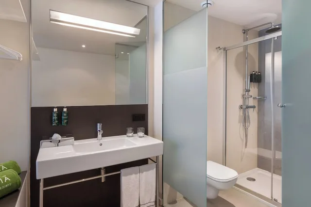 Melia, Twin Beds، Melia South Beach 7/9