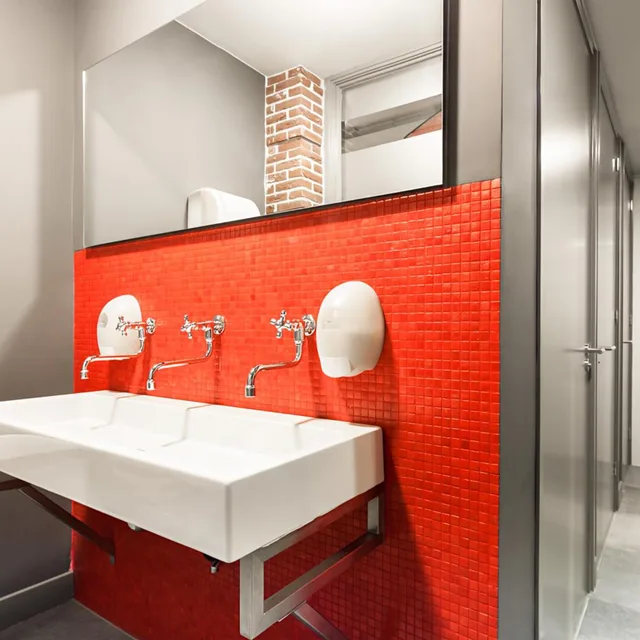 House, Shared Bathroom، Hotel Not Hotel 9/9