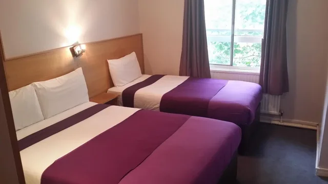 غرفة ثلاثية، Arriva Hotel 2/8