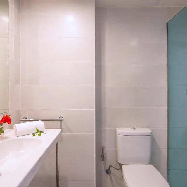 غرفة بسرير مزدوج، Roquetas el Palmeral By Pierre Vacances Ex Ohtels Roquetas 5/8