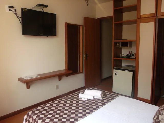 غرفة قياسية ثلاثية بسرير مزدوج وسرير فردي، Rondonia Palace Hotel 3/7