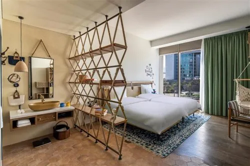 Glamping, Double or Twin Bed، 25hours Hotel Dubai One Central 1/1