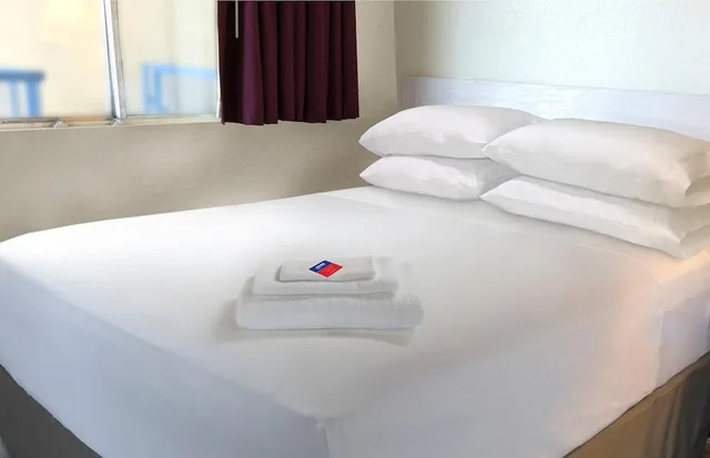 غرفة بسرير كوين، Americas Best Value Inn Seward 3/3