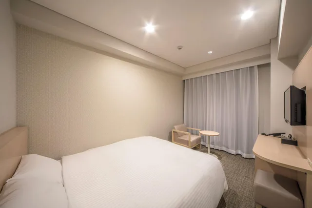 غرفة بسرير كوين، Sotetsu Fresa Inn Kyoto Hachijoguchi 3/5