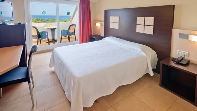 غرفة قياسية بسرير مزدوج أو سريرين منفصلين، ALEGRIA Florida & Spa 5/8