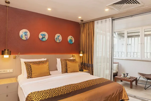 غرفة ديلوكس بسرير كوين بشرفة، Ayramin Deluxe Hotel 1/4