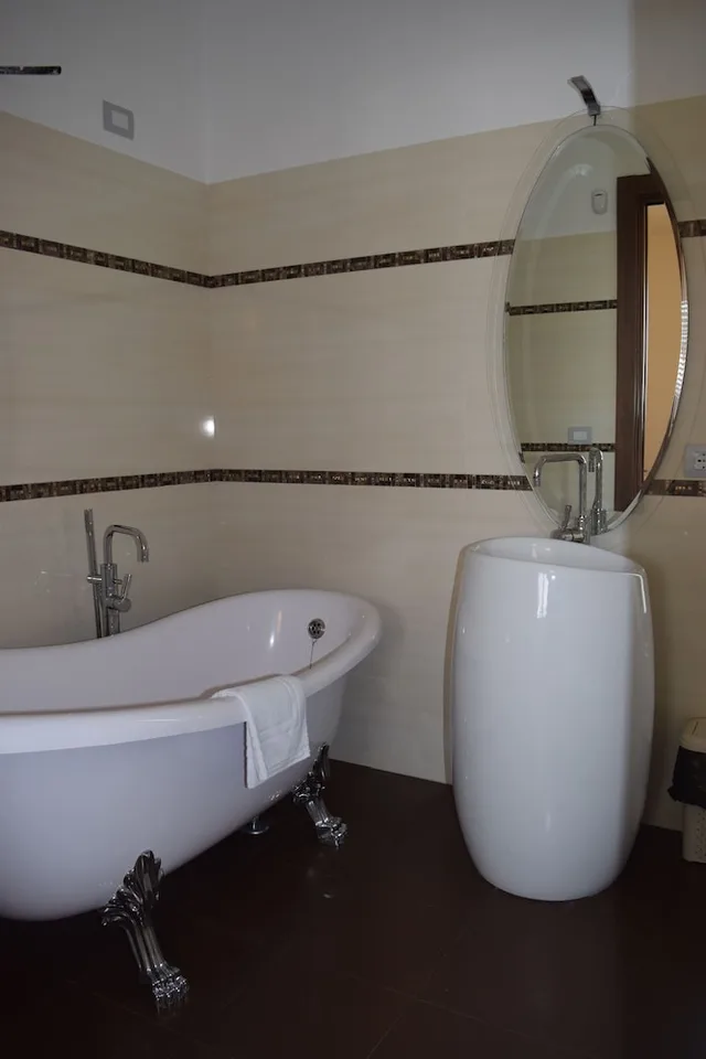 جناح جونيور بسرير كوين بإطلالة على الحديقة، Masseria Corte Masseriola 2/2