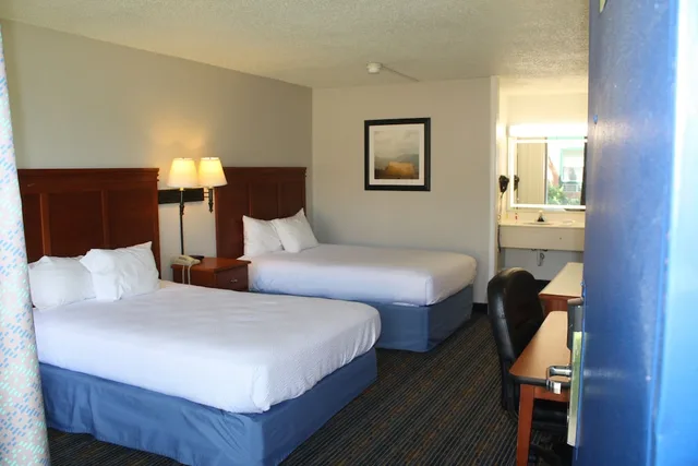غرفة قياسية بسريرين مزدوجين يُسمح فيها بالحيوانات الأليفة، Days Inn by Wyndham Luray Shenandoah 10/10