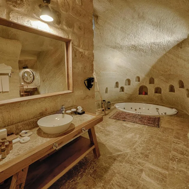 غرفة بسرير كينج، Solem Cave Suites 1/1