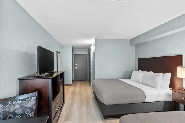 غرفة رباعية بسريرين كوين، Quality Inn near Potomac Mills 1/5