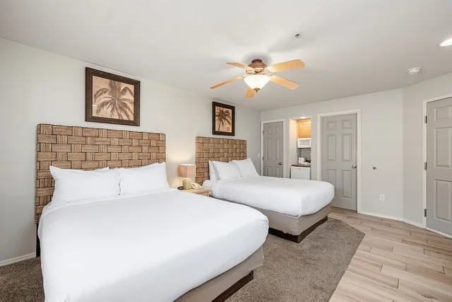 غرفة قياسية بسريرين كوين، Still Waters Resort 3/10