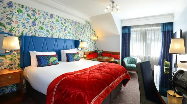 غرفة قياسية بسريرين منفصلين، Clontarf Castle Hotel 1/4