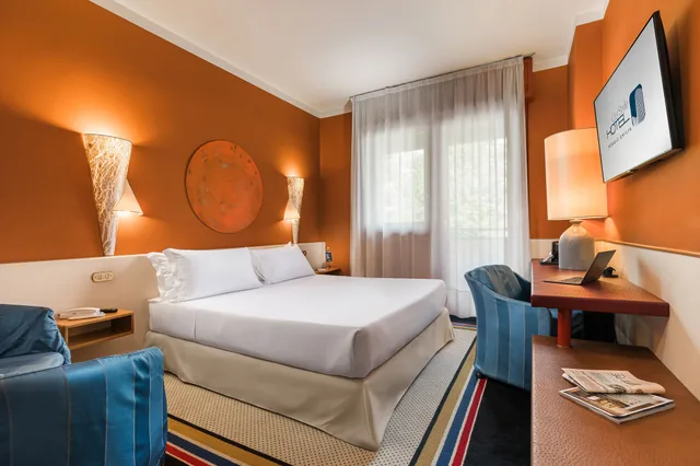 غرفة سوبيريور بسريرين منفصلين أو سرير مزدوج، Citystyle Hotel Reggio Emilia 4/7