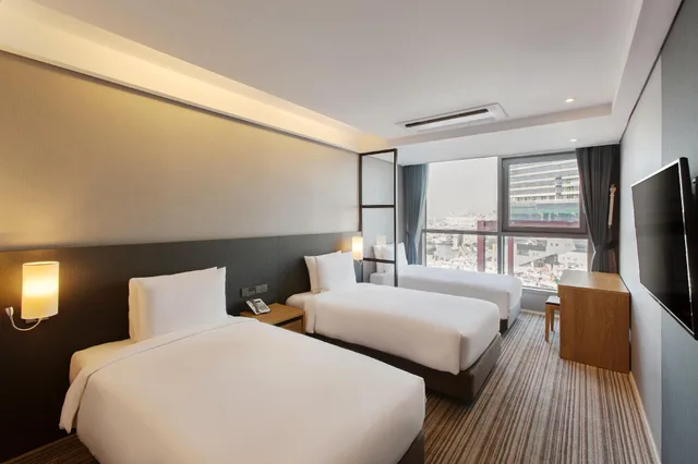 غرفة قياسية ثلاثية، Hotel Adela 1/1
