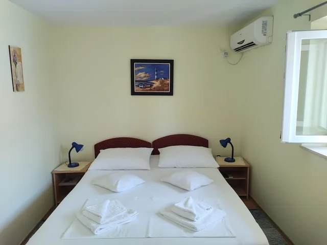 استوديو بسريرين منفصلين، Anna Guesthouse 1/10