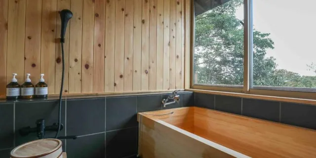 غرفة يابانية بفراش فوتون وسريرين منفصلين، Cultural Property Of Japan Senzairo 3/4