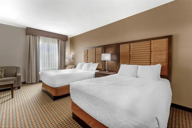 جناح بسريرين مزدوجين بمطبخ، Best Western Plus Hinton Inn and Suites 3/10