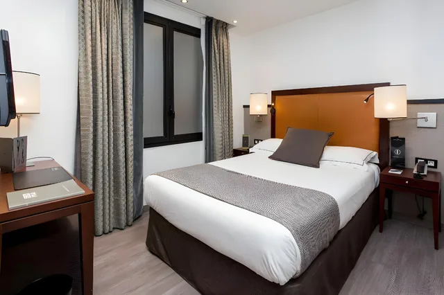 غرفة داخلية مفردة صغيرة، Hotel Balmoral 1/1