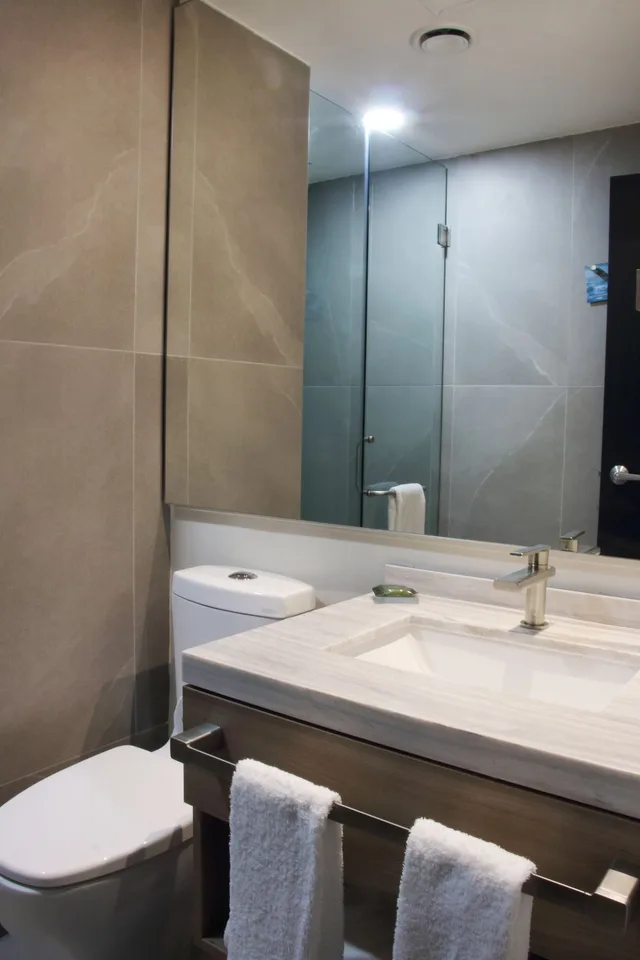 غرفة بسرير كينج، SJ Grand Hotel Monterrey 3/3