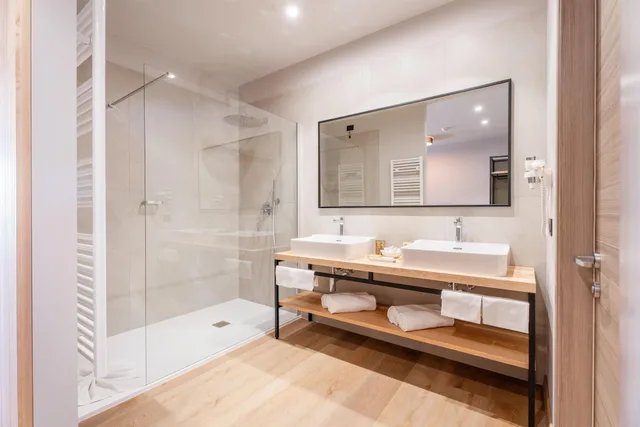 Junior Suite, Penthouse, Majestic Palace 7/8
