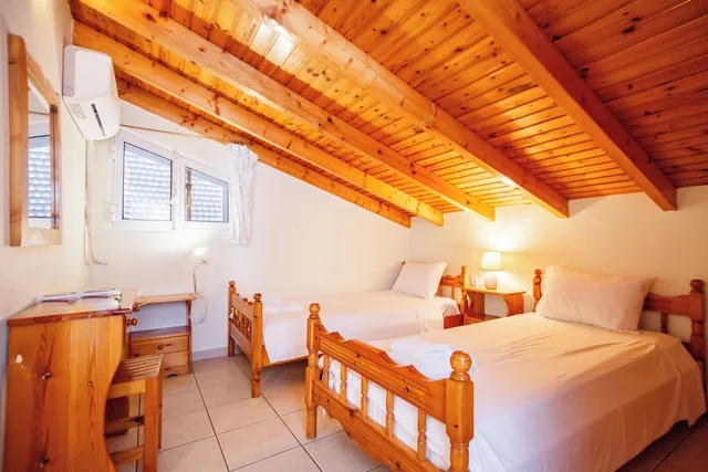 Loft, Double and Twin Beds, Mountain View, Balcony, Thetis 9/10